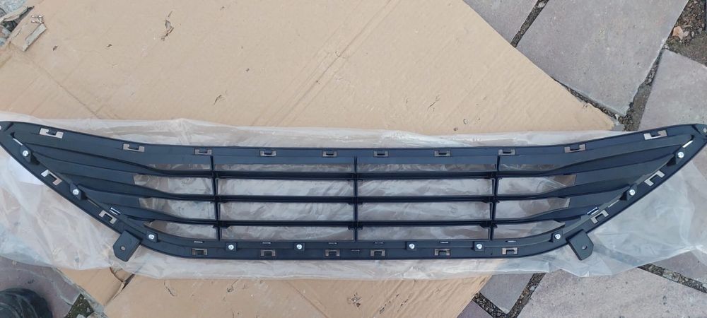 Решетка от Elantra