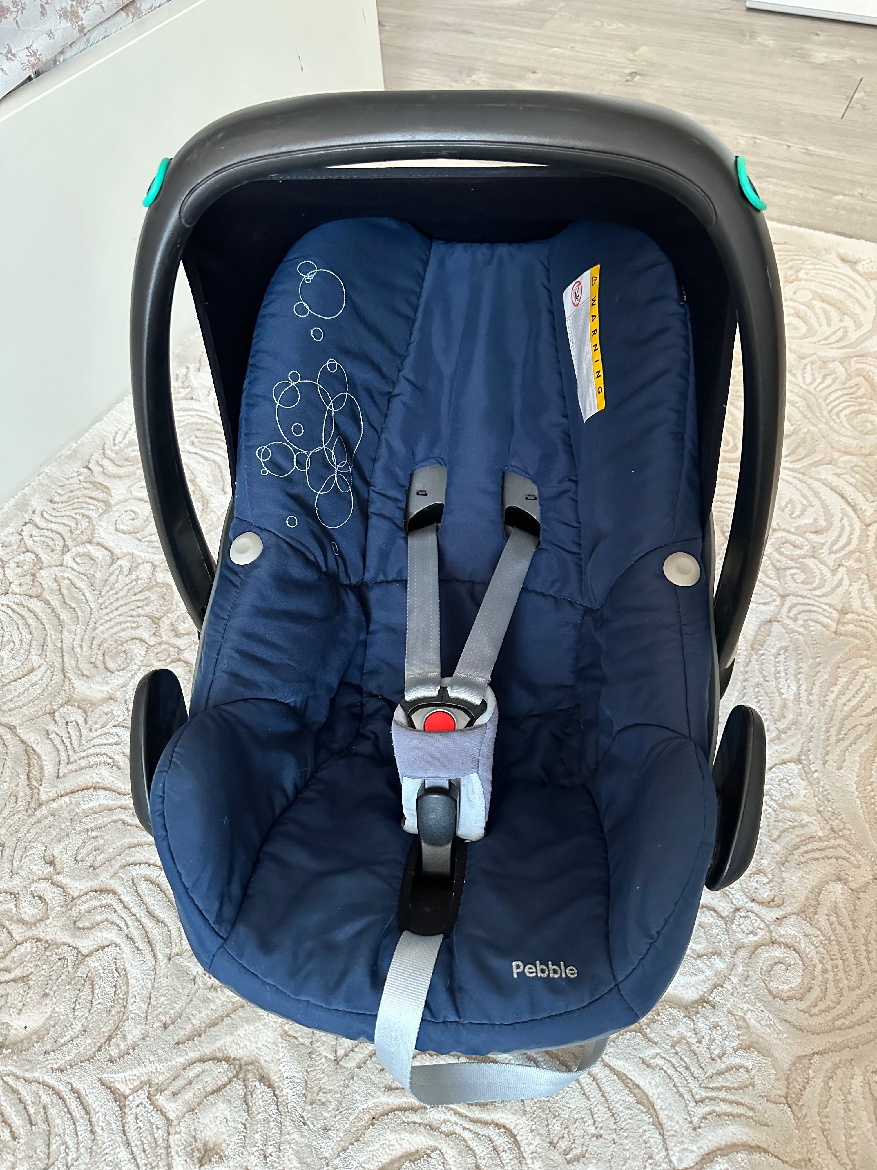 Maxi cosi pebble