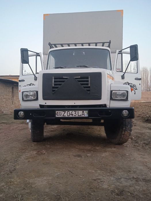 Gaz 3309 sotiladi