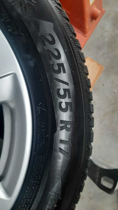 Roti  Audi Originale  225 55 17 (IARNA)