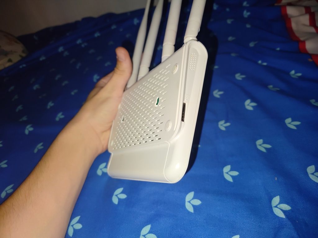 4G Wi-Fi Роутер с поддержкой сим-карт
