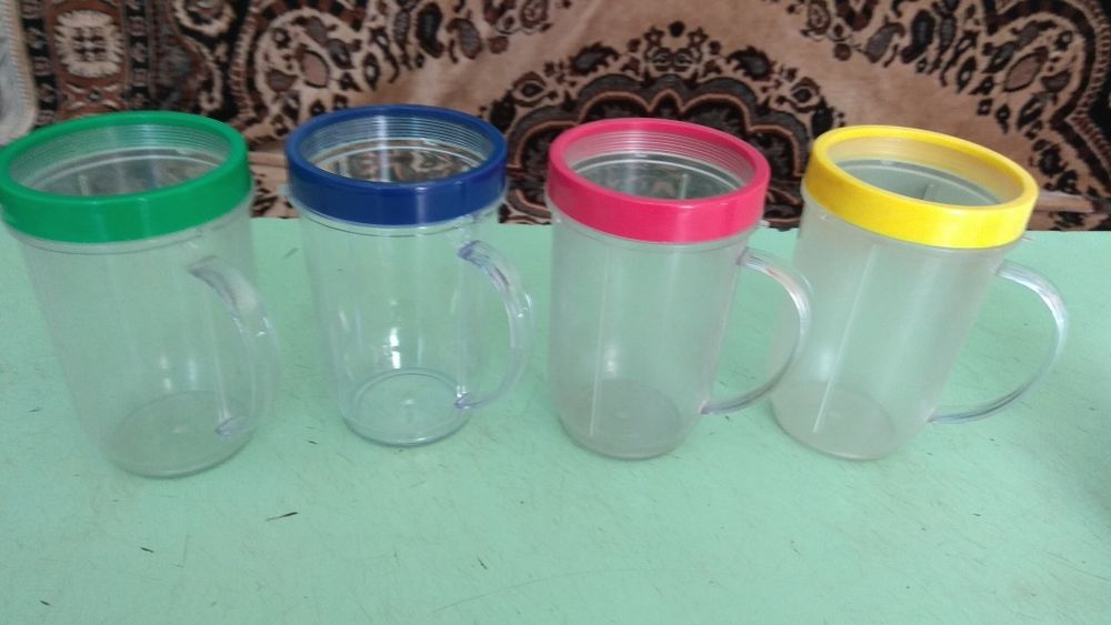 Кружки пластиковые от блендера