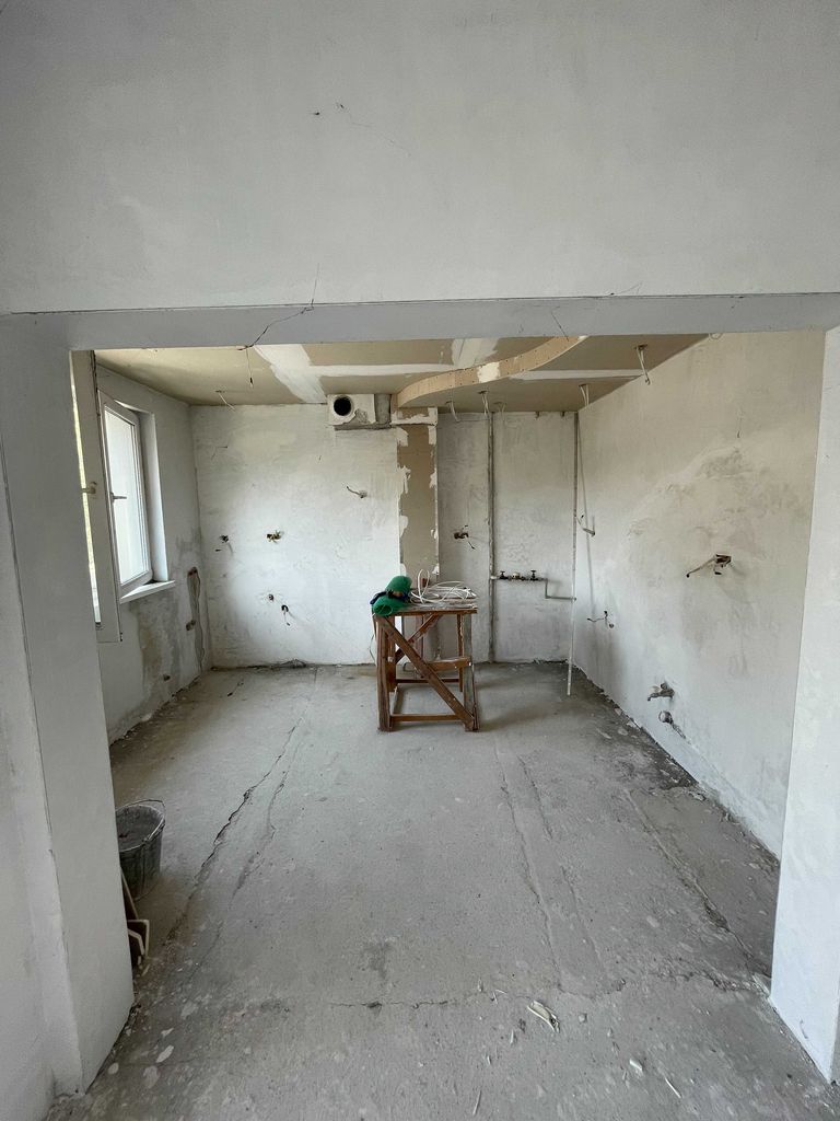 Продава се Четиристаен апартамент в Попово - 104 кв.м за 1010 €/кв.м - Снимка #6