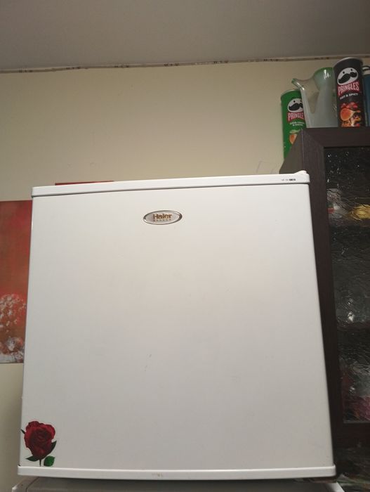 Мини фризер,работещ отлично