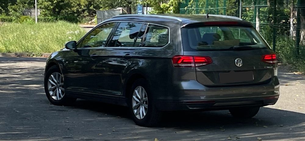 Volkswagen Passat automat 2018