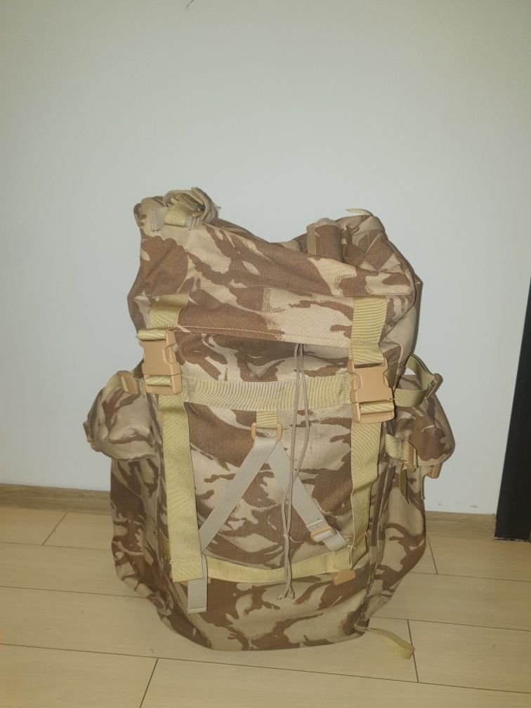 Ranita rucsac militar 90 de litri desert  folosit