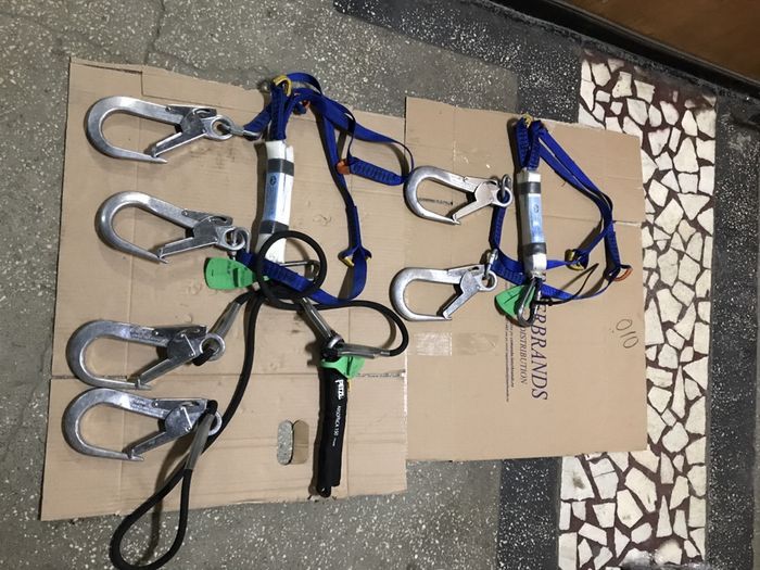 Șnur cu buclă dublă SAR 1,3m ca Noi