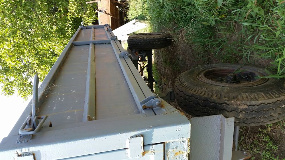 Ремарке за трактор