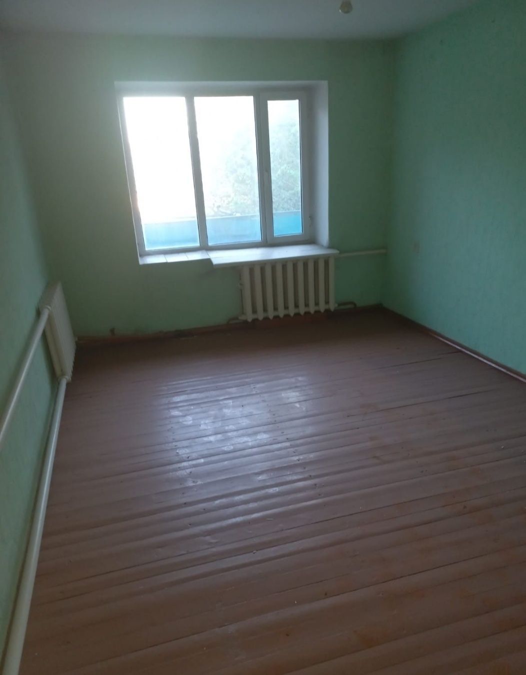 Продам двух комнатную квартиру, в городе Уштобе!