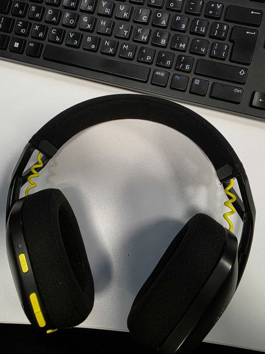 Слушалки Logitech G435