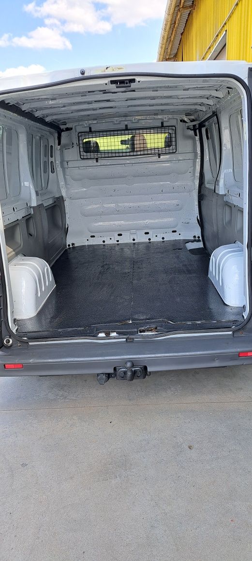 Opel Vivaro Lung 2012 2.0 cdti 114cp euro5 288120km Climă Rate Factură