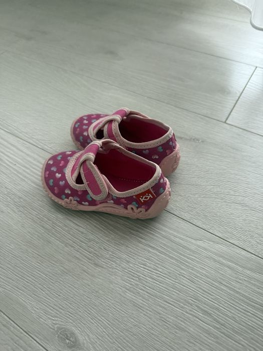 Детски пантофи Колев и Колев за момиче