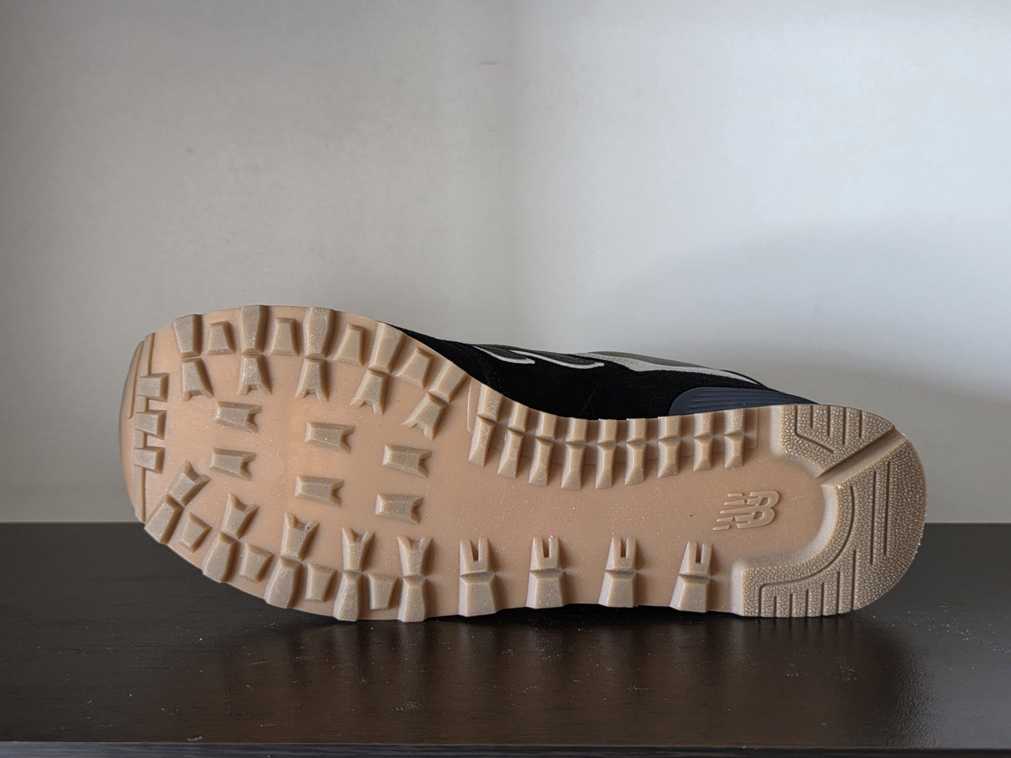 New Balance 574/ 42.5номер 27см Стелка Нови с Кутия