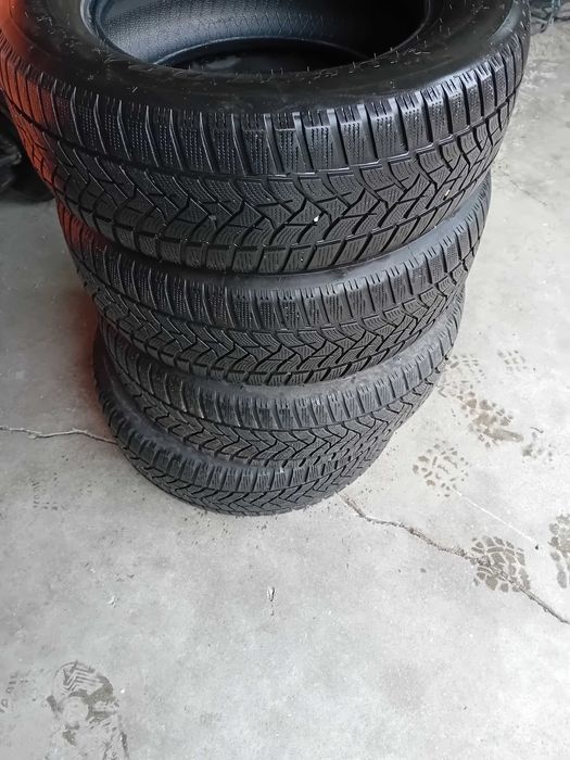 Anvelope iarna  215 65 r  16