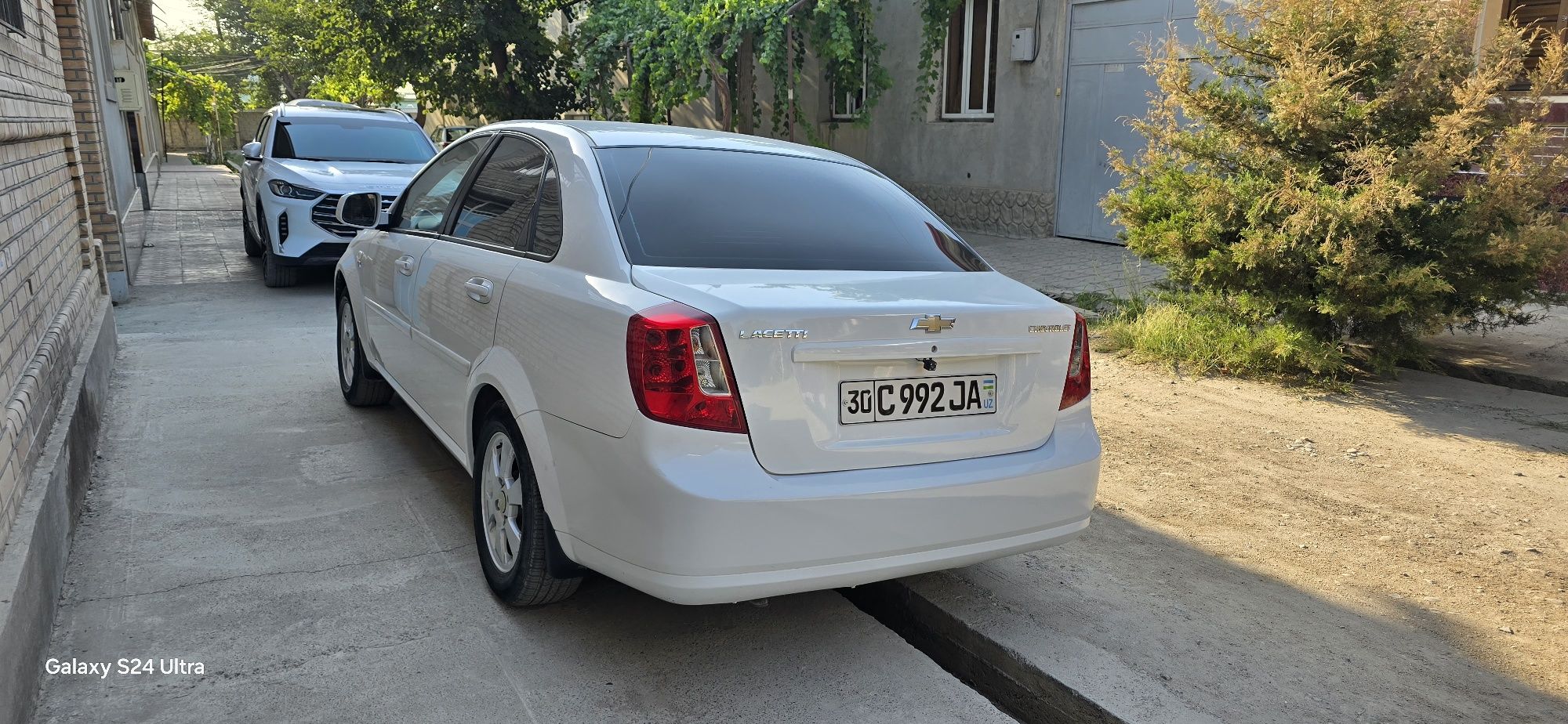 Автомобиль  джентра