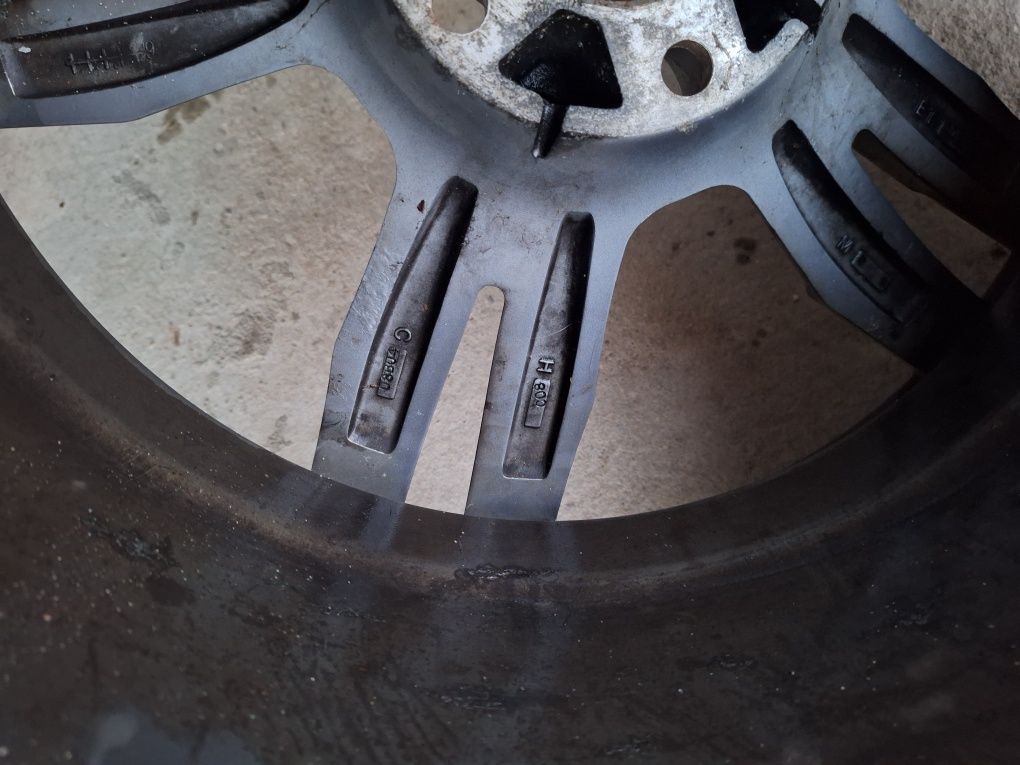 Jante BMW R19 doua lățimi