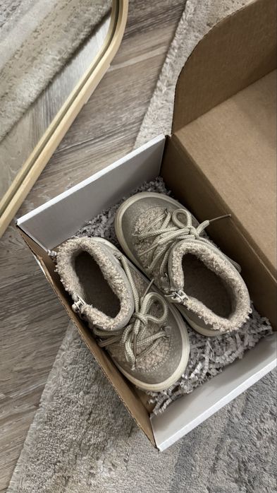 Продам ботинки весна-осень