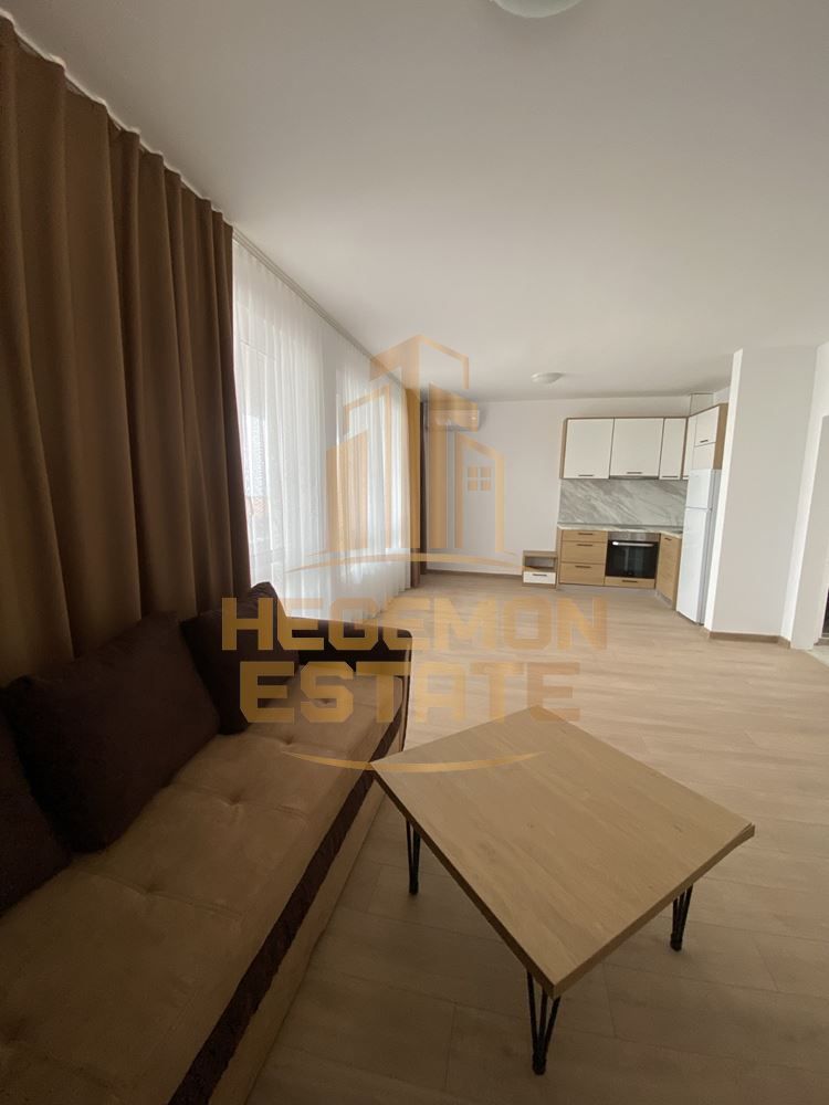 Продава се Двустаен апартамент в Бяла - 94 кв.м за 900 €/кв.м - Снимка #1