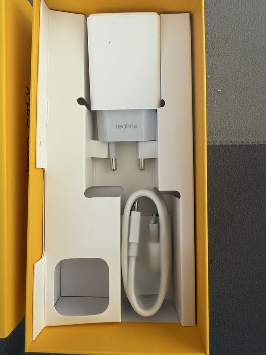 Realme C21-y nou nout