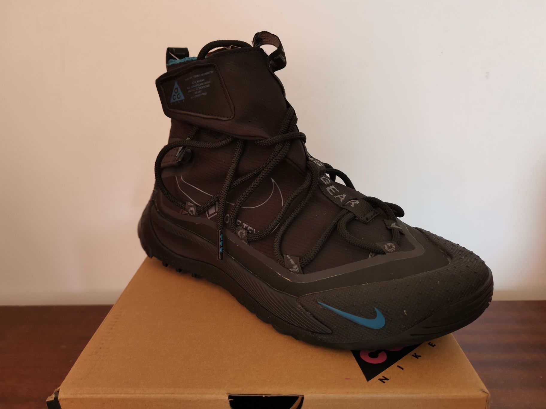 Nike ACG Terra Antarctic