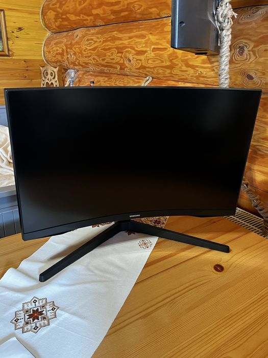 Samsung Odyssey G5 – 27” - 144hz