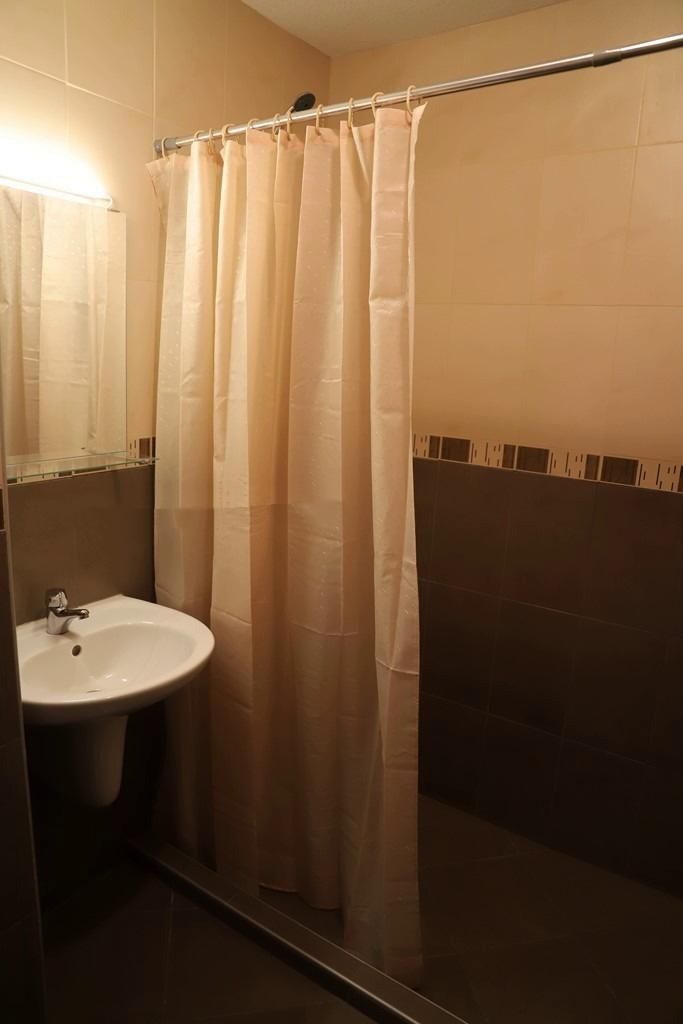 Дава се под наем Тристаен апартамент в София, Симеоново - 98 кв.м за 700 € - Снимка #8