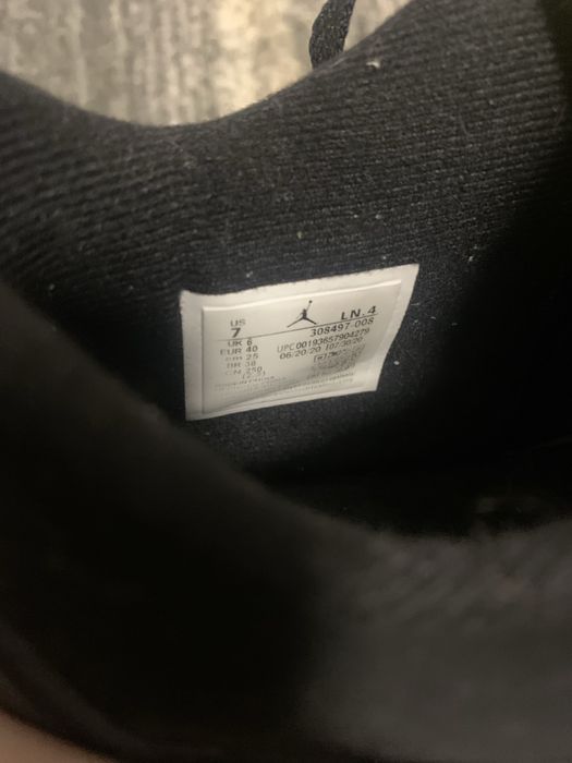 Jordan 4 yellow thunder