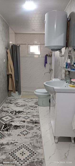 Продаю Бустонлик. Дача 6 соток 4 комнаты. С мебелью и техникой.