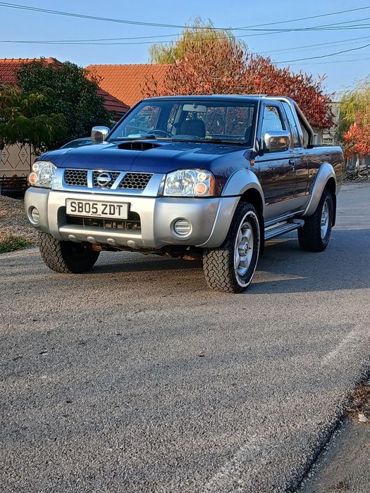 Nissan Navara 2.5