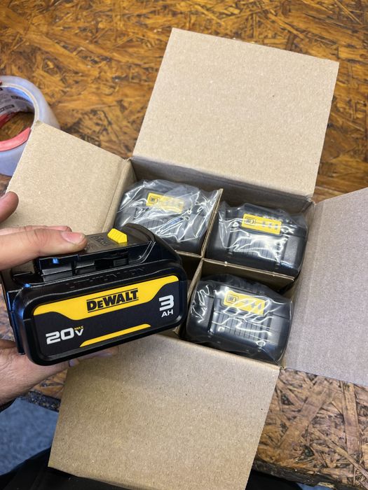 Baterii Dewalt 3ah