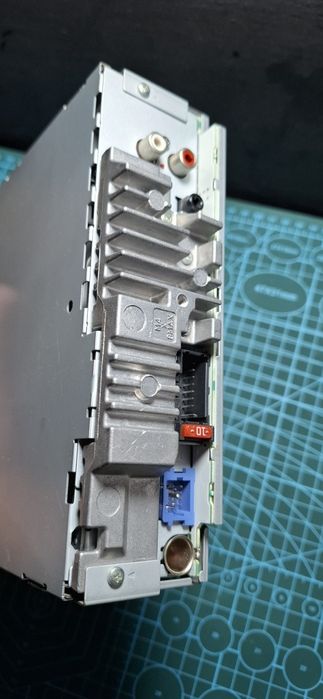 Carrozzeria DEH P 650 magnitafon sotiladi