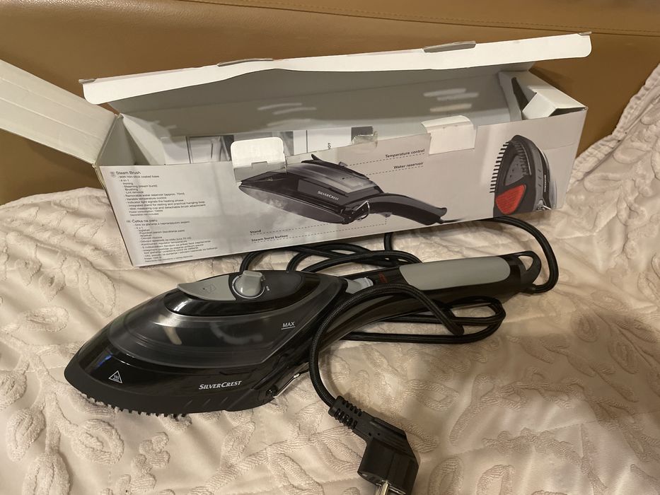 Fier de calcat cu abur SILVERCREST SDRB 1000 B1, negru