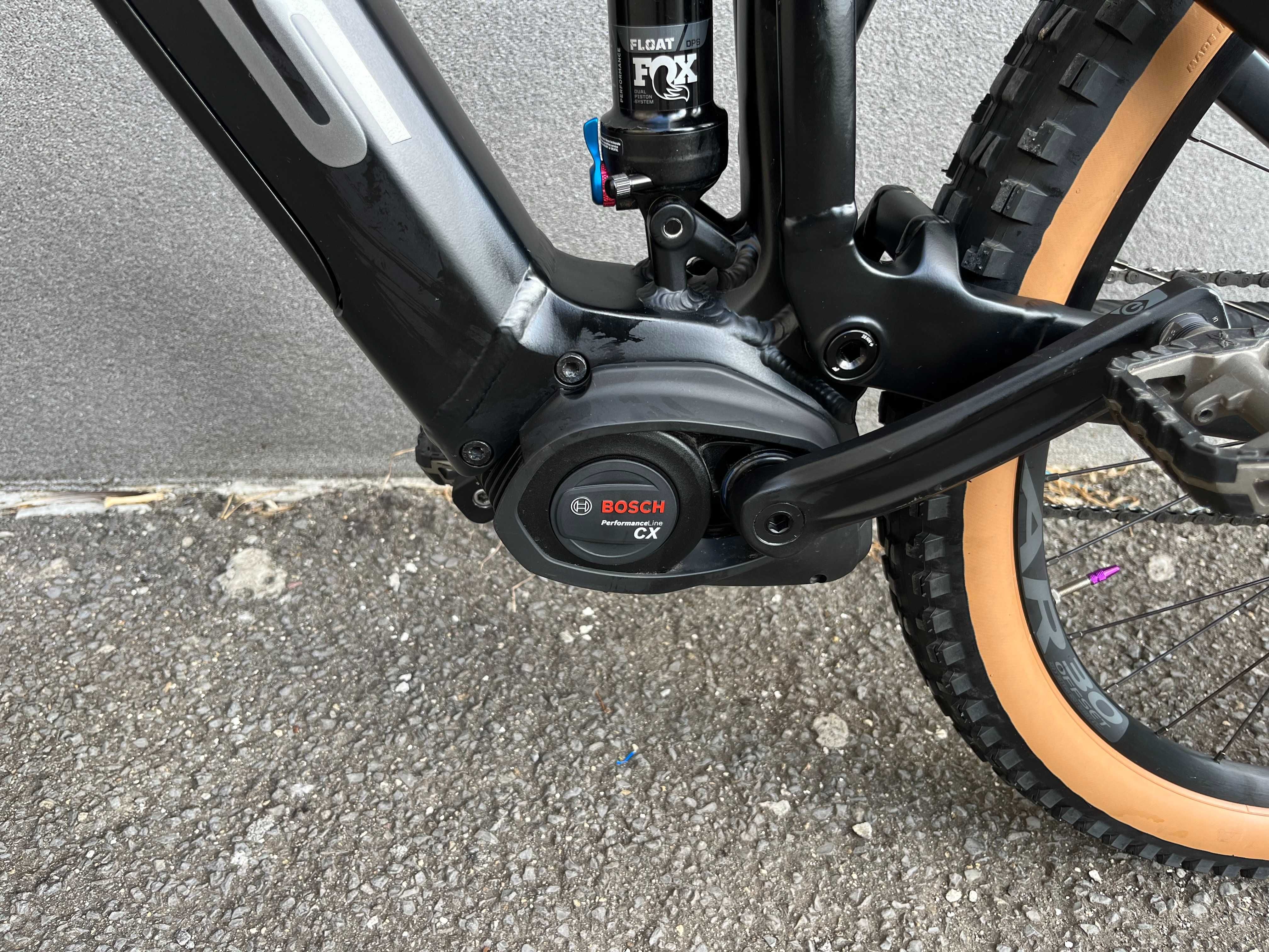 Ел.Велосипед Focus Jam2 6.8 29"/М-size/Bosch625wh Enduro All-Mountain