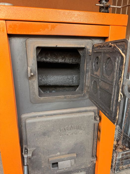 Centrala pe lemne Premium 35 kw impecabila!