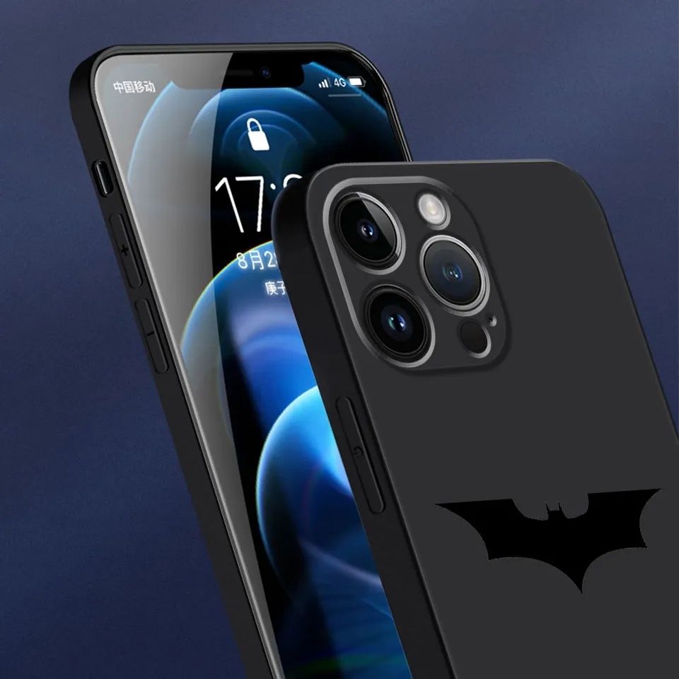 Husa silicon Marvel Batman iPhone 13 & 14