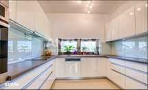 Casa 4 camere + garaj / Teren 700mp