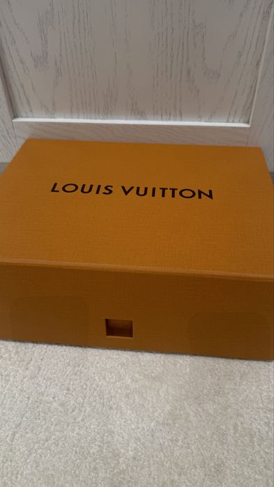 Louis Vuitton /оригинални /ФАКТУРАТА
