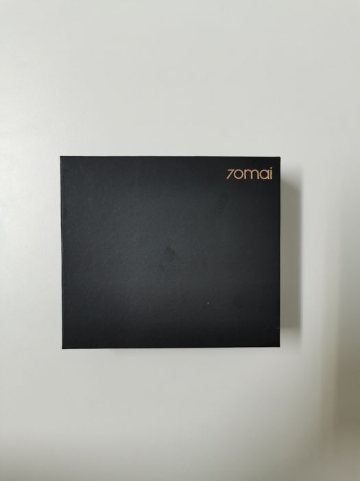 Vând cameră 70 MAI