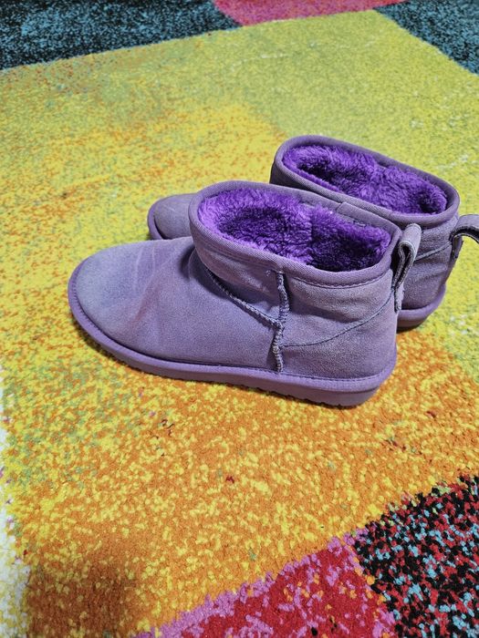 Ghete tip ugg dragute