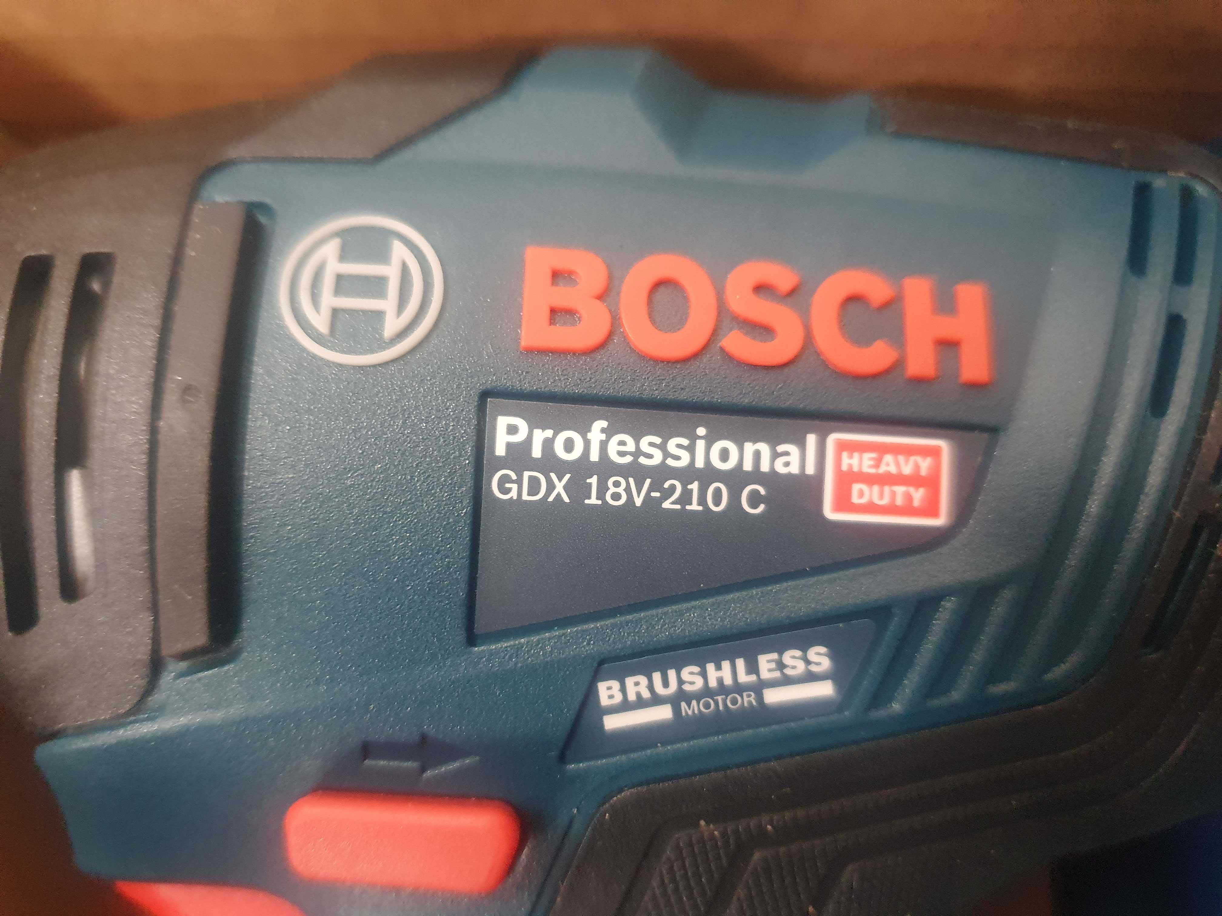 Bosch GDX 18V-210C/2023 NOU Bosch profesional 12-52DV/2022