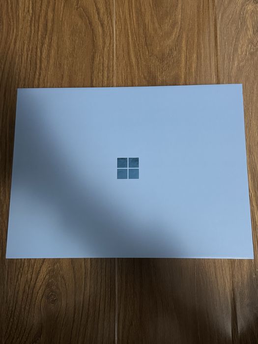 Laptop microsoft surface 7th (2036) snapdragon x elite NOU
