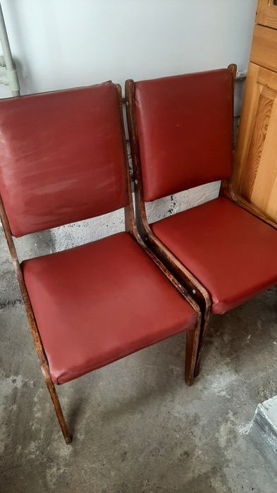 Стул деревянный б/у