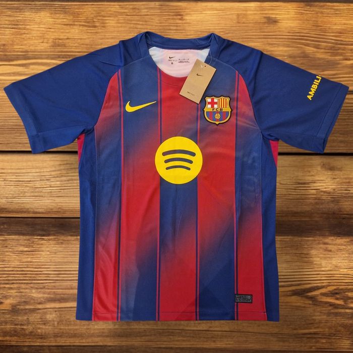 Футболен екип Барселона 2025/26