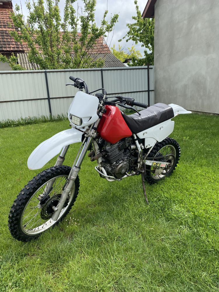 Cros Honda xr600r cu acte