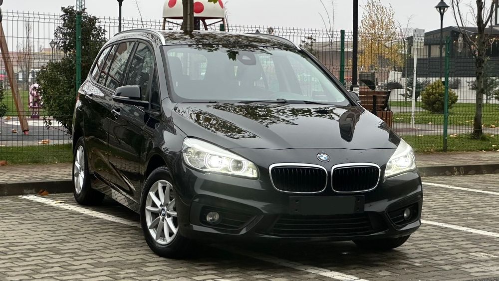 Bmw seria 2 .216d  Grand Tourer