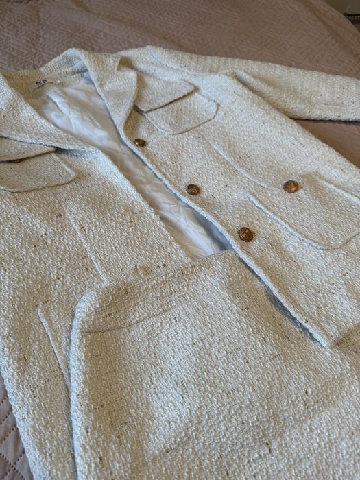 Продам жакет, костюмы и многое другое