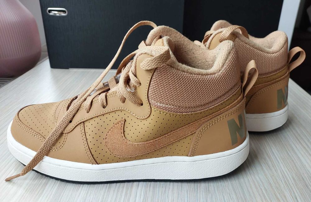 Ghete Nike Court Borough unisex