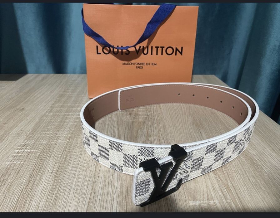 Curea Louis Vuitton 110/45 cm
