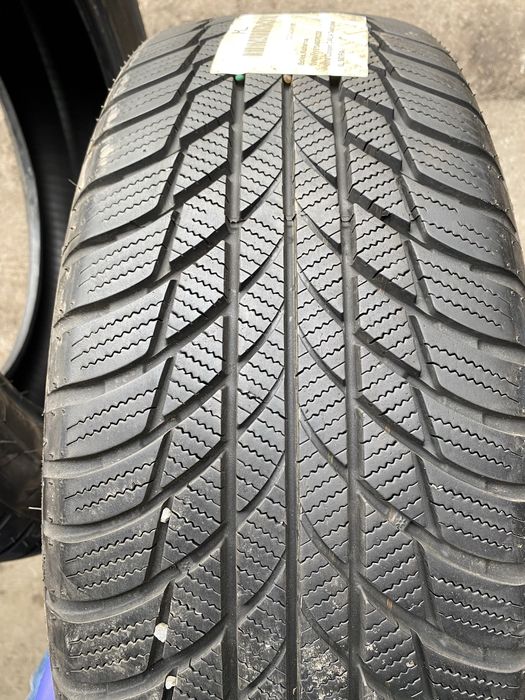 205/60/17 Bridgestone 2 бр 2023