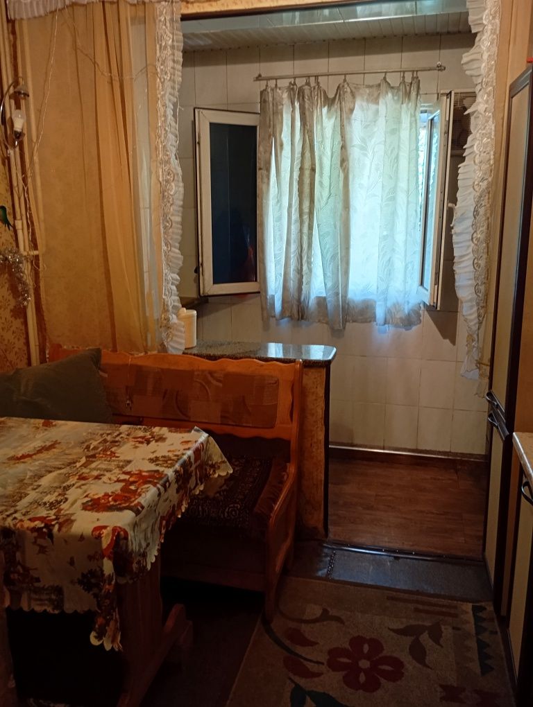 Продаю свою 2х кв. На юнусабаде -7 кв-л 2/3/4.